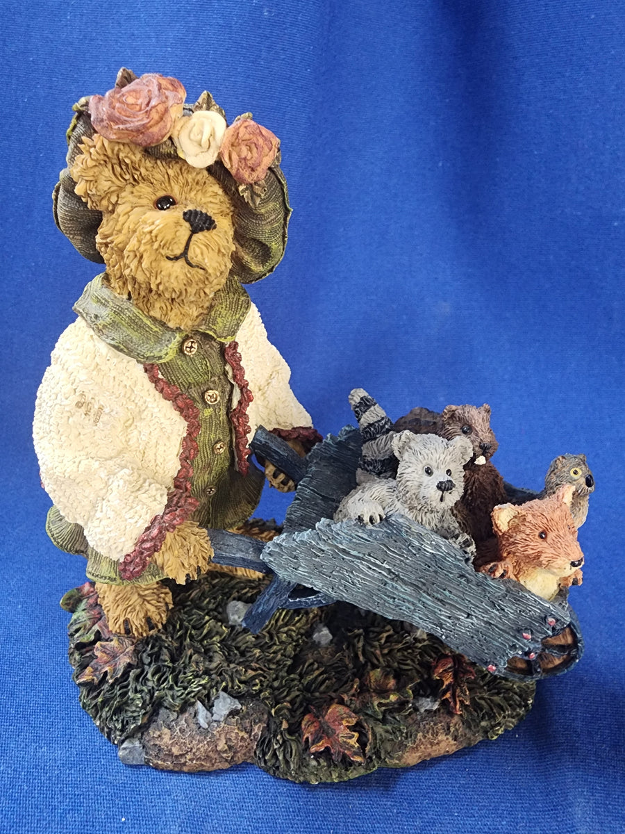 Boyds Bear Krystal B. Bearbright Joelle & shops Paz. New in Package. Signed Numbered