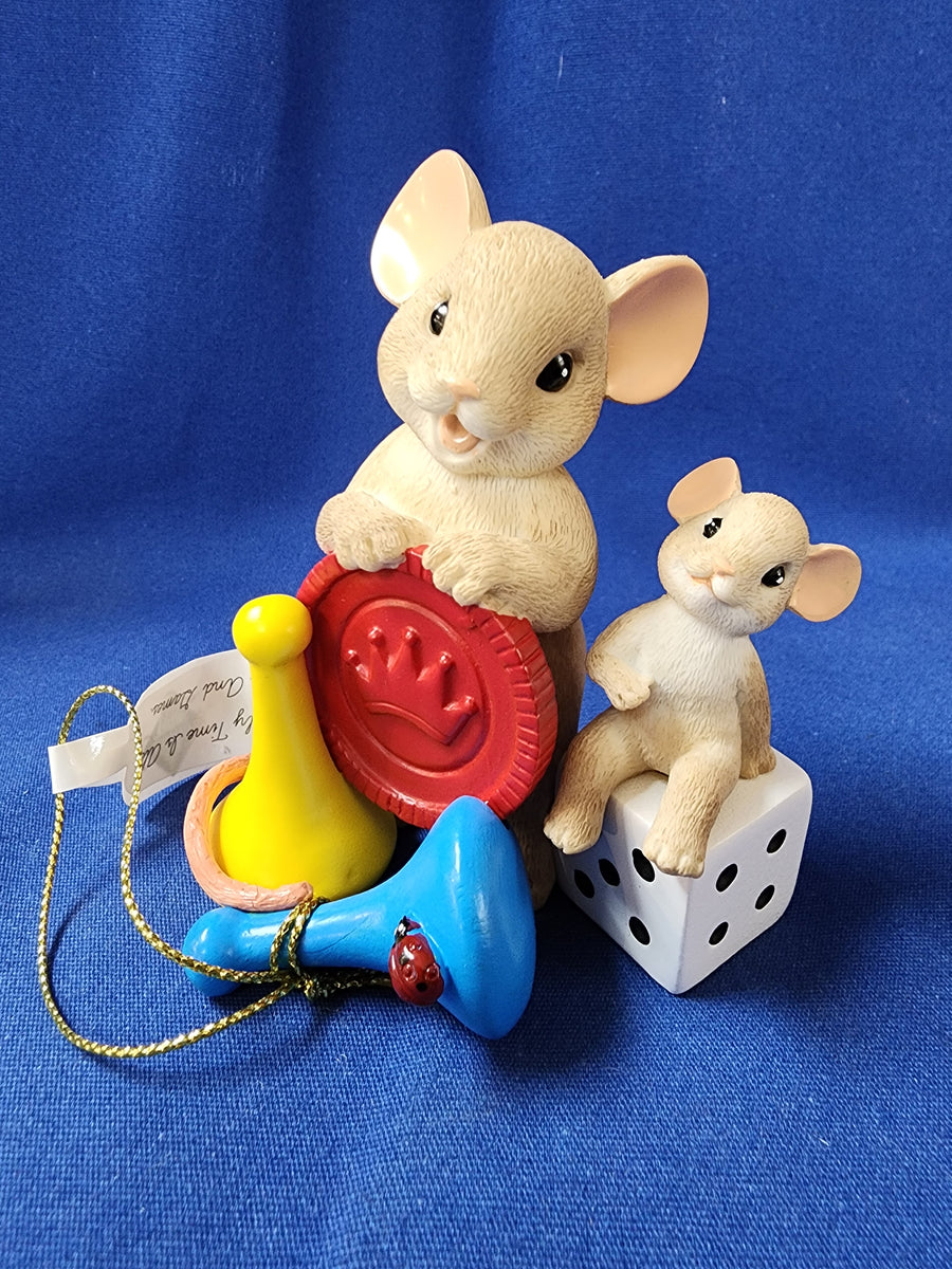 Charming Tails "Family Time Is All Fun And Game" RC Gifts