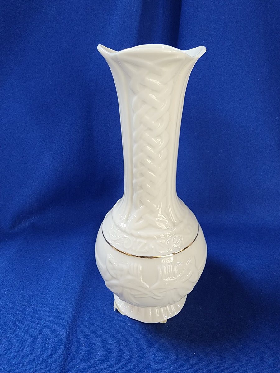 Belleek "Claddagh Bud Vase" RC Gifts