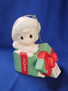 Precious Moments "Baby's First Christmas Ornament - 2022 Girl"