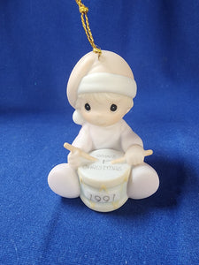 Precious Moments "Baby's First Christmas Ornament - 1991 Girl"