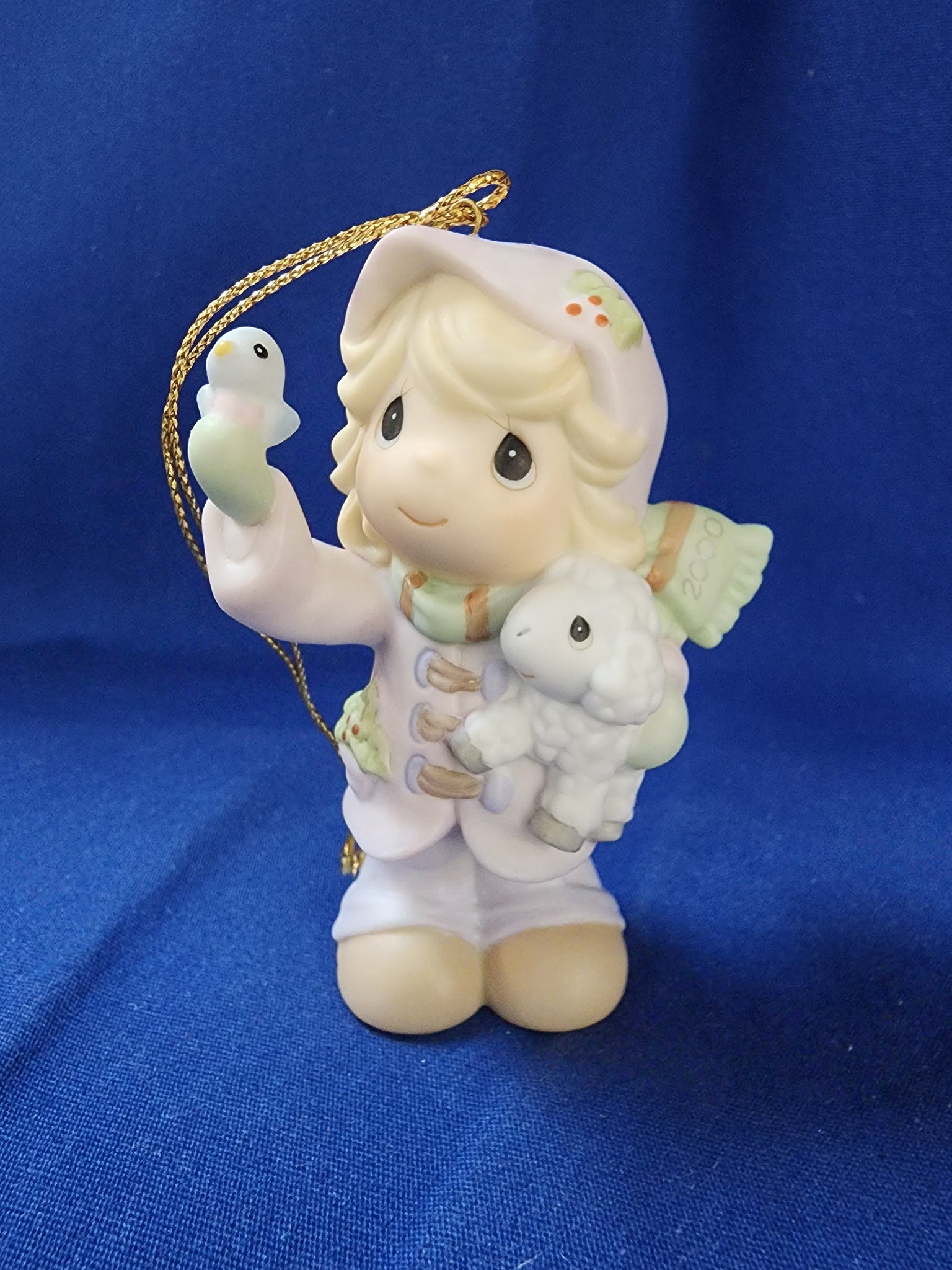 Precious Moments "Annual Christmas Ornament - 2000 The Future Is In Ou ...