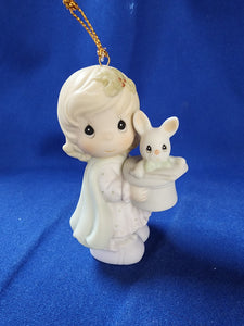 Precious Moments "Ornament - The Magic Starts With You"