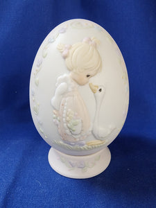 Precious Moments "Easter - Annual Egg, 1993, Make A Joyful Noise"