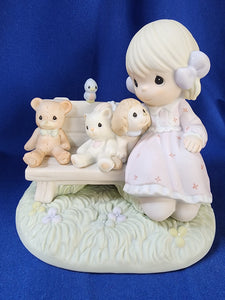 Precious Moments "Collectors' Club - There's Always Room For A New Friend"