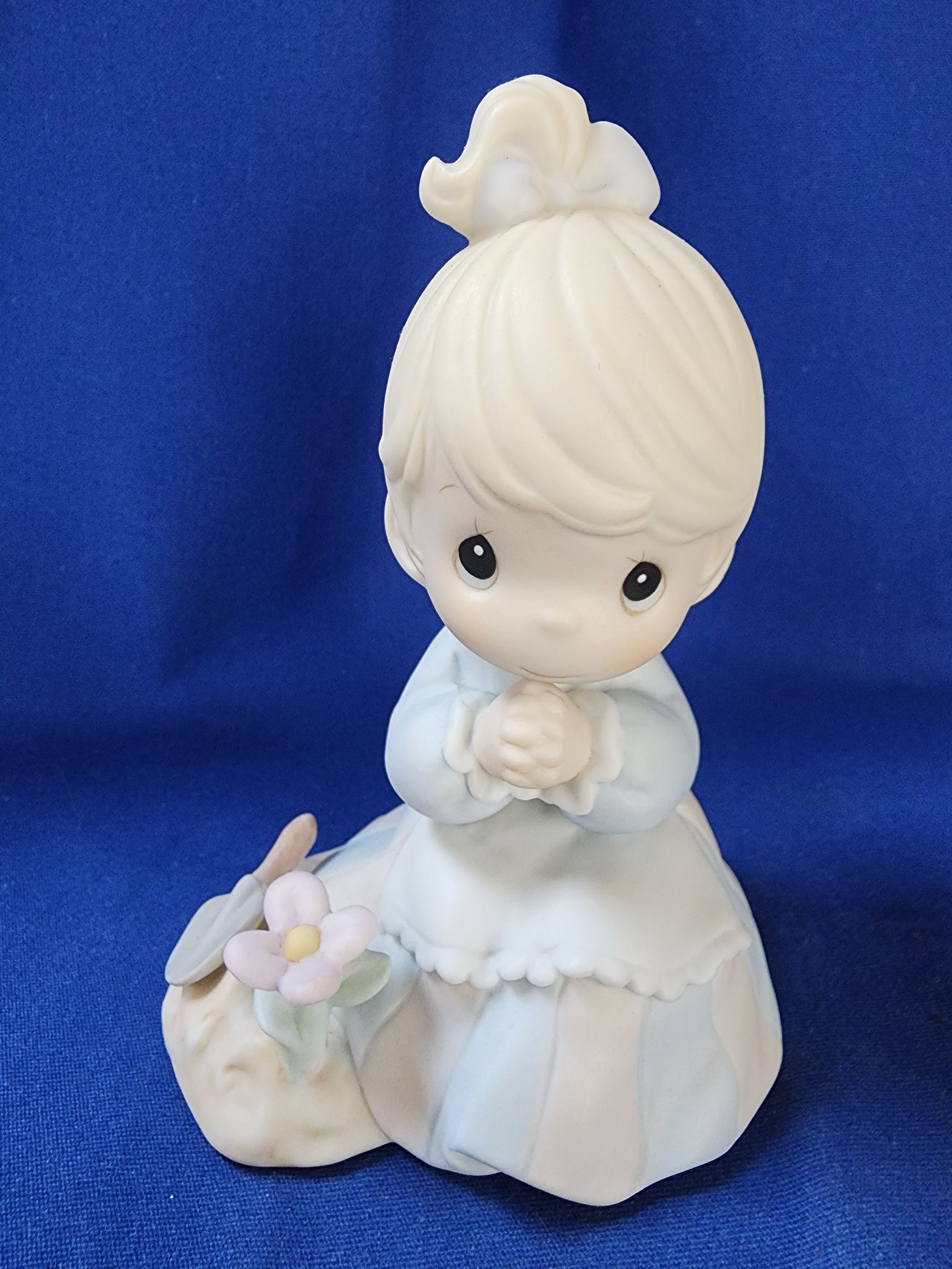 Precious Moments "Collectors' Club - Sowing The Seeds Of Love" – RC Gifts