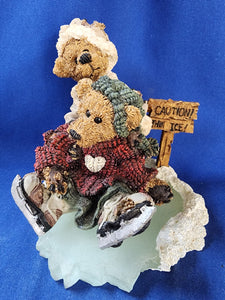 Boyds Bears & Friends "The Bearstone Collection - Simone & Bailey... Helping Hands"