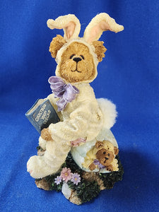 Boyds Bears & Friends "The Bearstone Collection - E.B. Hopster with Lil' Petey... All Cracked Up"