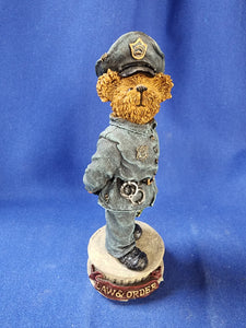 Boyds Bears & Friends "The Bearstone Collection - Officer Grizzley... Law and Order"