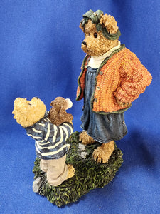 Boyds Bears & Friends "The Bearstone Collection - Momma Softheart with Bobby... Can I Keep Him?"