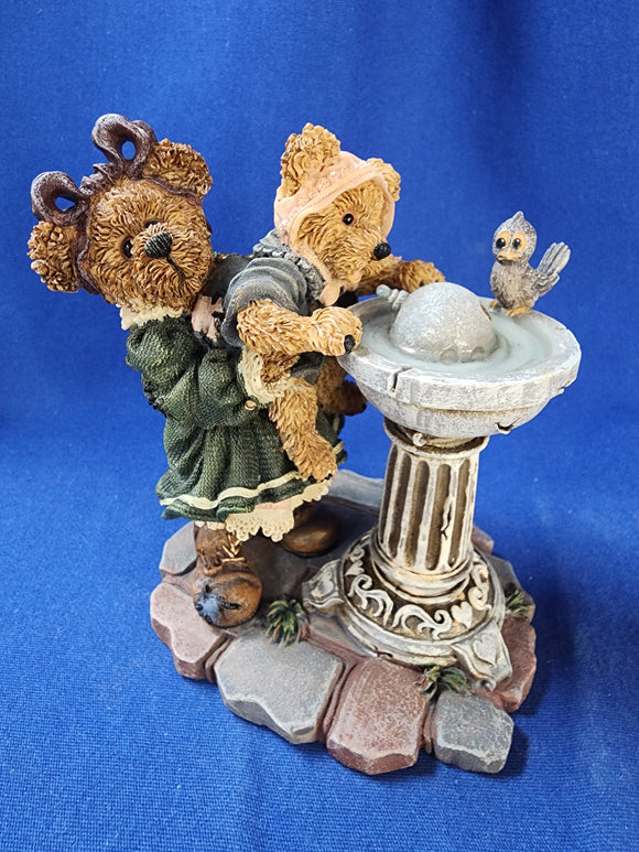 Boyds Bears & Friends 