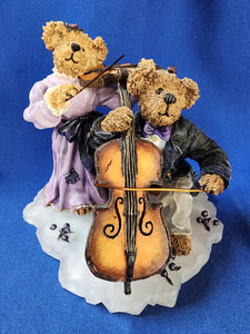 Boyds Bears & Friends "The Bearstone Collection - Amanda and Michael... String Section"