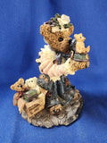 Boyds Bears & Friends "The Bearstone Collection - The Collector"