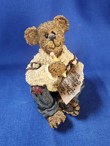 Boyds Bears & Friends "The Bearstone Collection - Oliver Wendall... Love Letters"