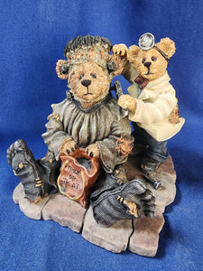 Boyds Bears & Friends "The Bearstone Collection - Frankie & Igor... Minor Adjustments"