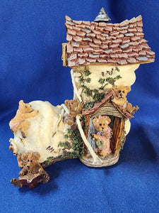 Boyds Bears & Friends "The Bearstone Collection - Ol' Mother McBear... The More The Merrier"