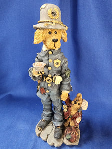 Boyds Bears & Friends "Folkstone Collection - Sgt. Rex & Matt... the Runaway"