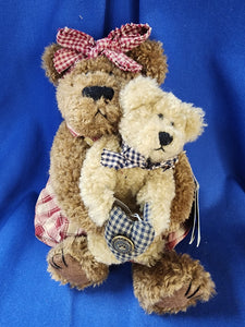 Boyds Bears & Friends Plush "Momma McBear with Baby"