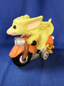 Pocket Dragons "Scooter"