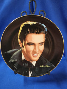 Elvis "Portraits of the King - Follow That Dream"