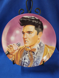 Elvis "Commemorating The King - Golden Boy"