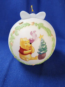 Pooh & Friends "One Little Star Makes A Difference, 1998 Ornament"