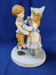 Holly Hobbie "Love Is Music In Your Heart"