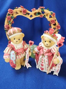 Cherished Teddies "King And Queen Of Hearts Collectors Set"