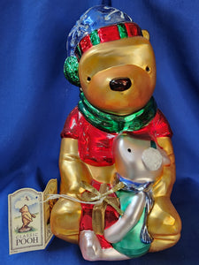 Pooh & Friends "Christmas Pooh"