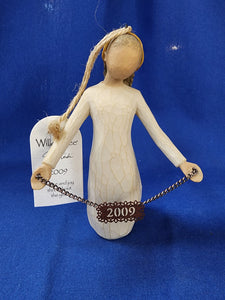 Willow Tree "2009 Ornament, Peace And Joy Throughout The Year"