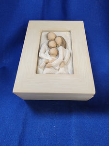 Willow Tree "Family - Memory Box"