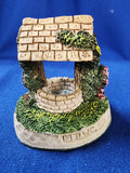 David Winter "Cameo - Penny Wishing Well"