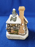 David Winter "Ornament - The Scrooge Family Home"