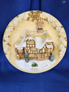 David Winter "Miss Belle's Cottage Plaque"