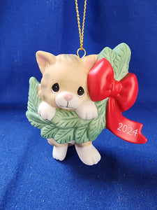 Precious Moments "Animals Annual Ornament - 2024 Hanging Out For The Holidays"