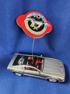 Heirloom Ornament Collection "40th Anniversary Mustang GT"