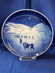 Bing & Grøndahl Plates "Christmas - 1972 Christmas In Greenland"