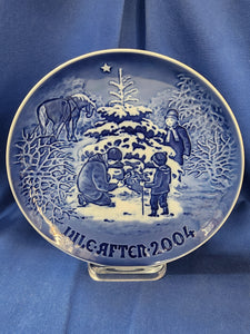 Bing & Grøndahl Plates "Christmas - 2004 The Christmas Tree"