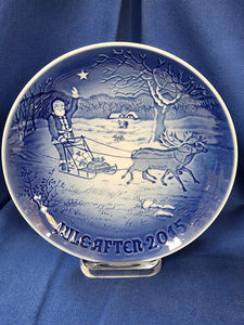 Bing & Grøndahl Plates "Christmas - 2015 Santa's Presents"