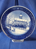 Royal Copenhagen Plates "Christmas - 1992 The Royal Coach"