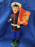 Byer's Choice Carolers "Marine Man With Flag (2025)"