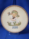 Hummel Plate "Garden Splendor, Annual 2000"