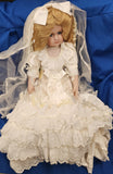 Dolls "Victoria Ashlea Originals - Sarah, Musical"