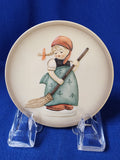 Hummel "Little Homemakers"