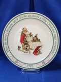 Norman Rockwell "Christmas (Hallmark) 1985 - Santa And His Helpers, Plate"