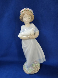 Lladro "Peaceful"