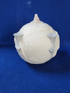 Lladro "1999 Dated Ornament"