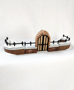 Department 56 General Accessories "Churchyard Gate And Fence"