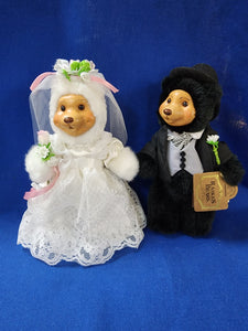 Raikes Bears "Bride and Groom"