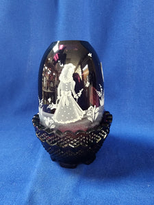 Fenton "Mary Gregory Aubergine Fairy Light"